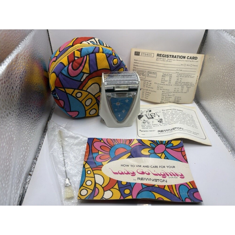 Vintage Remington Lady Go Lightly Electric Razor Shaver Set Atomic Blue USA 1967